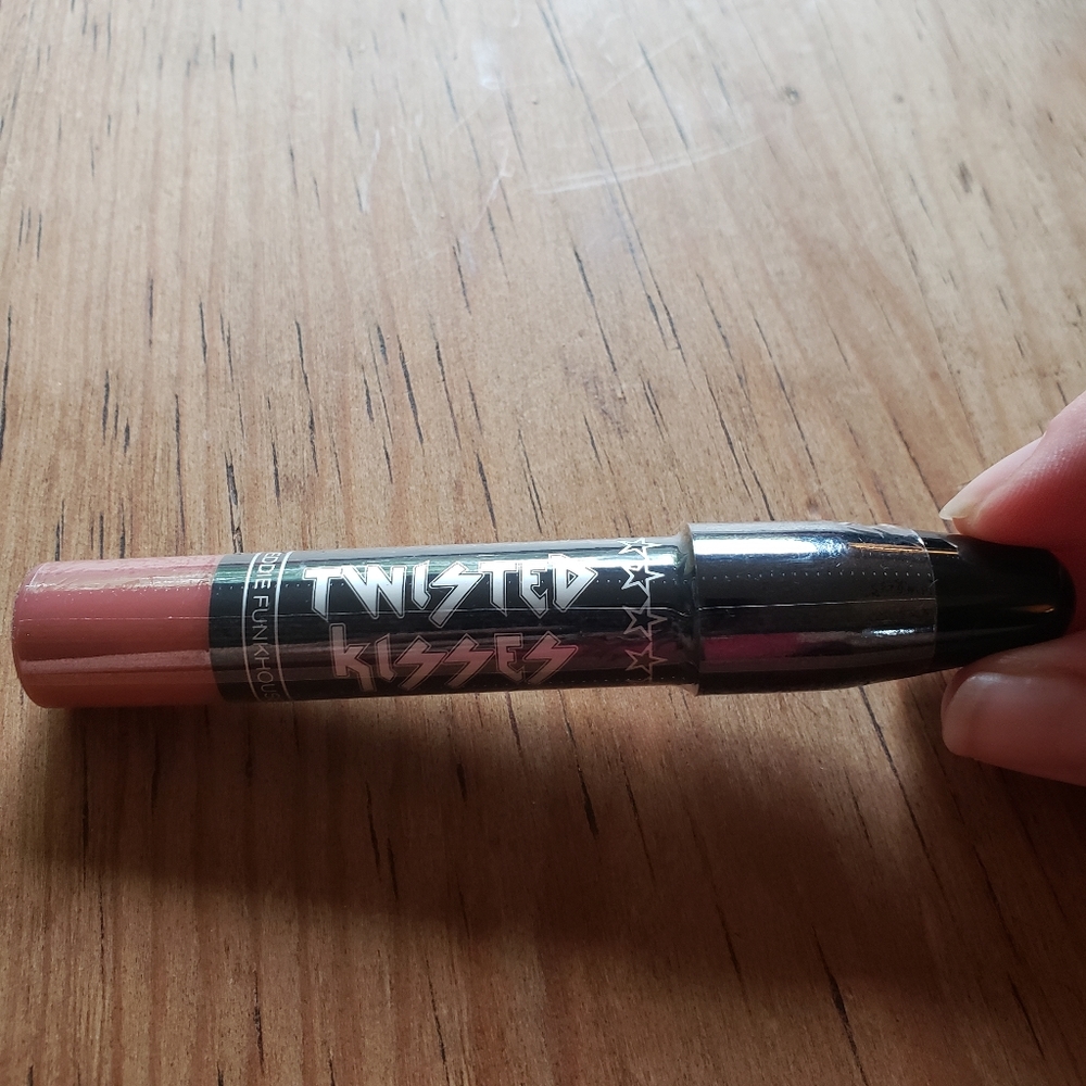 3/$5 Twisted Kisses Matte Lip Pencil Kiss Me Twice